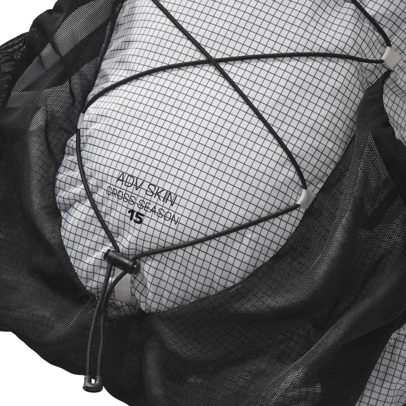 Salomon ADV Skin Cross Season Race Flag Unisex Running Pack in White/Black-10